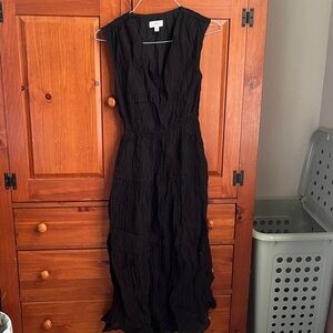 Evereve Black elegant broomstick black dress size xs
